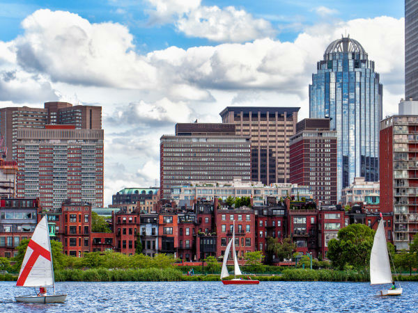 A household income of 0,000 puts you in the top 35% of earners in Boston.