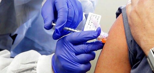 川普政府推出新冠疫苗免費接種計劃 最早今年晚些時候開始