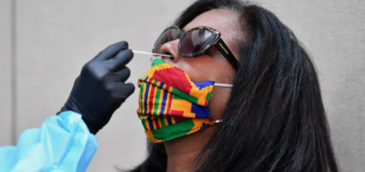 恐怖! 40岁女子做新冠核酸检测 一捅鼻子 脑液当场流不停!